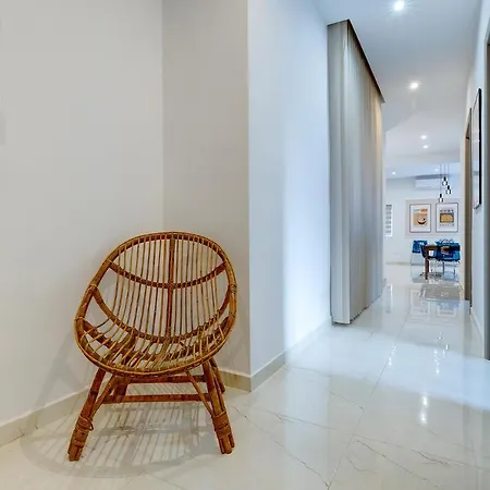 Art Deco Luxury Location