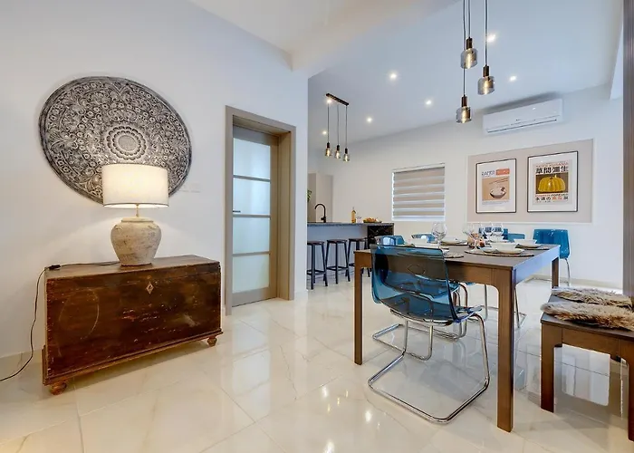 Art Deco Luxury Location *