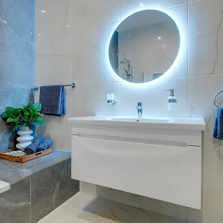 アパート Art Deco Luxury Location スリーマ